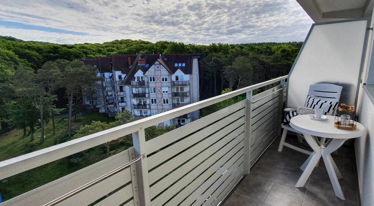 Holiday Home Slavia New 600 Z Balkonem Przy Plazy Miedzyzdroje Exterior photo
