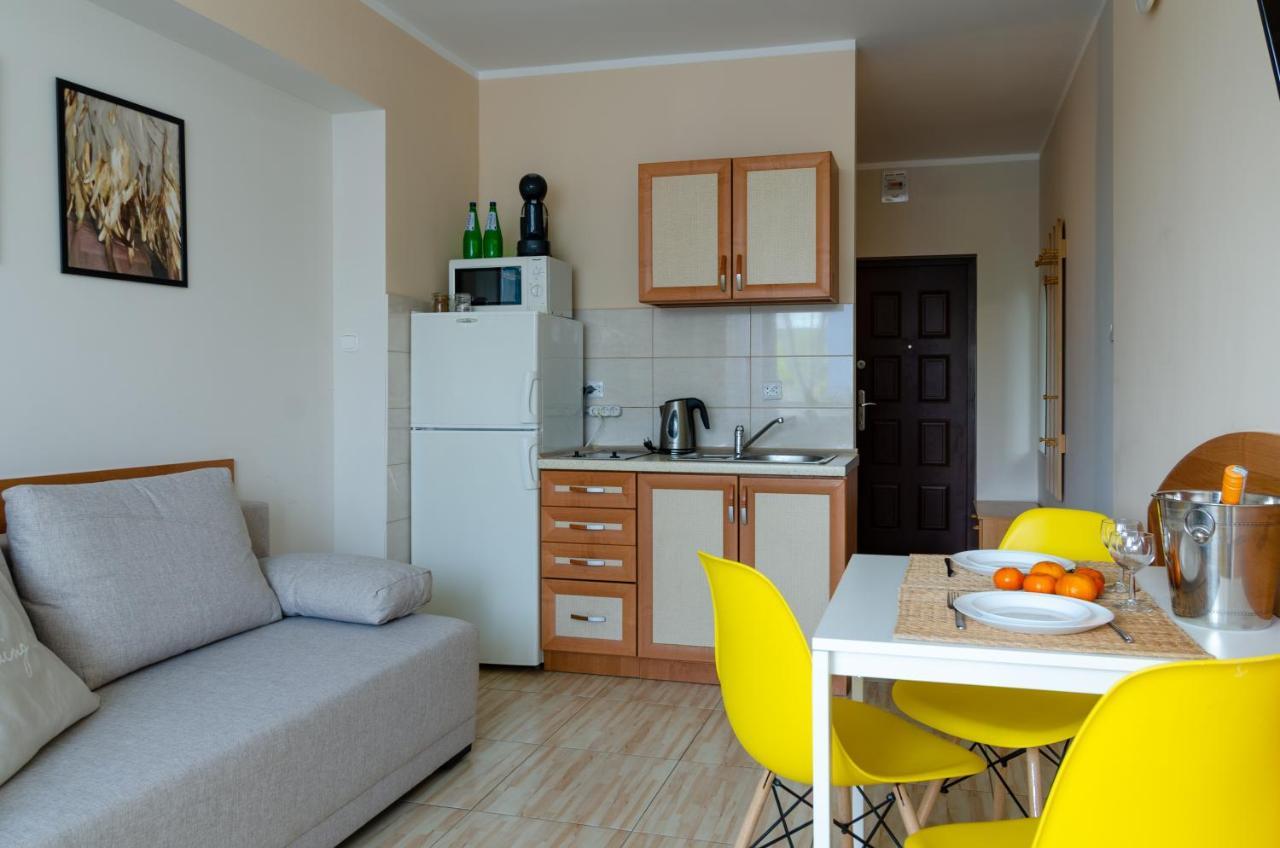 Holiday Home Slavia New 600 Z Balkonem Przy Plazy Miedzyzdroje Exterior photo